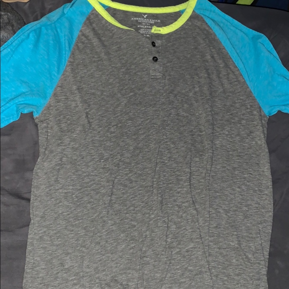 Mens American Eagle Medium 3/4 Gray/Blue Shirt